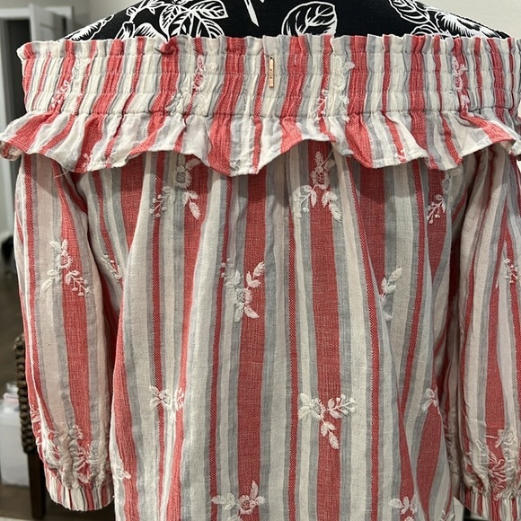 MISA Los Angeles Off Shoulder top - Picture 8 of 15